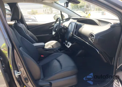 2017 Toyota Prius Prime Advanced/Plus/Premium из США, поврежденный, VIN JTDKARFP3H3046950